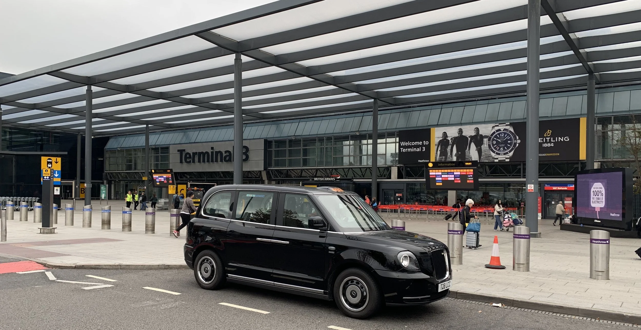 Airport  Heathrow Taxi Transfers | London Black Cabs: https://londoncorporatecabs.com/heathrow-airport-transfers
